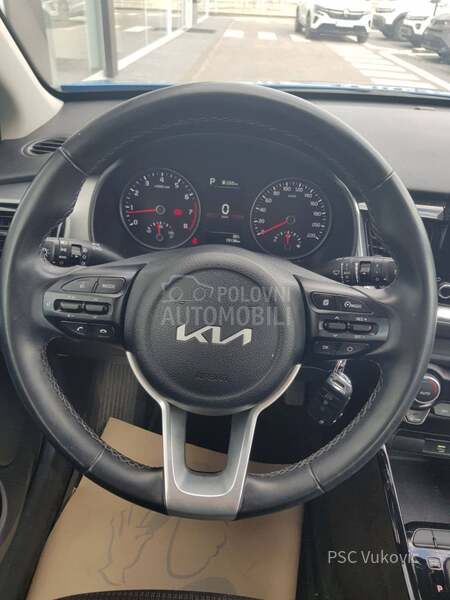 Kia Stonic EX URBAN DCT