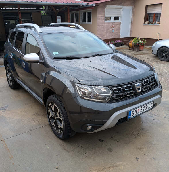 Dacia Duster 1.6 SCe Prestige
