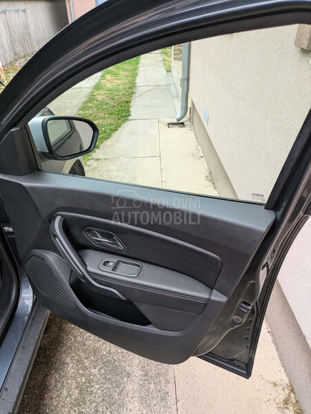 Dacia Duster 1.6 SCe Prestige