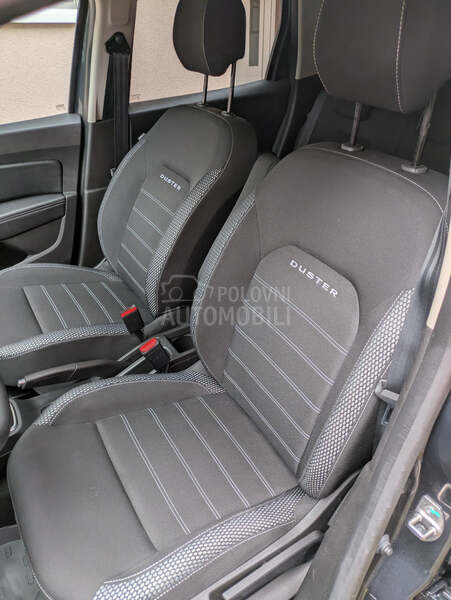 Dacia Duster 1.6 SCe Prestige