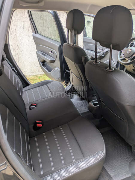 Dacia Duster 1.6 SCe Prestige