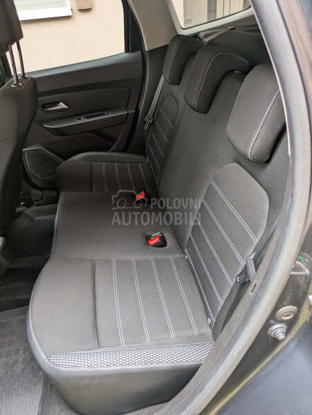 Dacia Duster 1.6 SCe Prestige