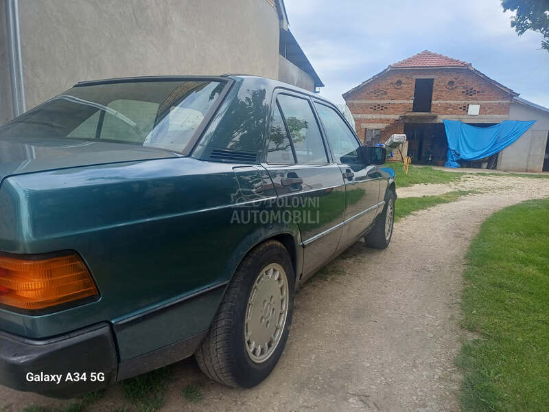 Mercedes Benz 190 
