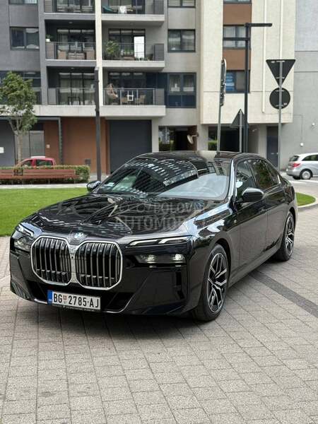 BMW 740 3.0