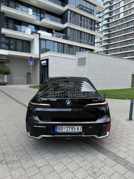 BMW 740 3.0
