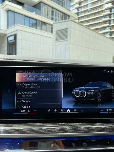 BMW 740 3.0
