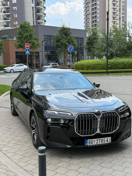 BMW 740 3.0