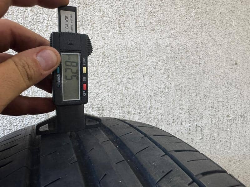 Falken 205/60 R16 Letnja