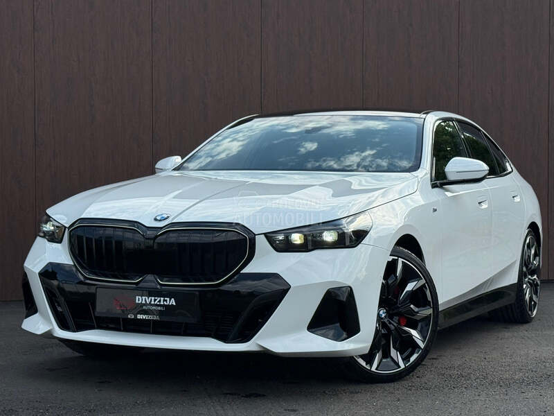 BMW 520 M-SportPro/xD/Pano