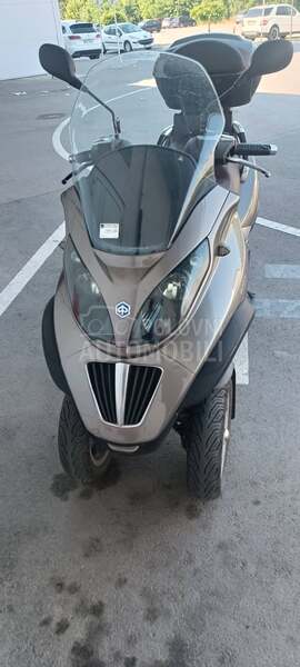 Piaggio MP3 LT