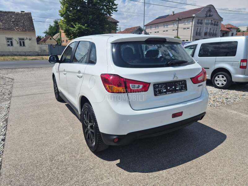 Mitsubishi ASX 1.8 DI