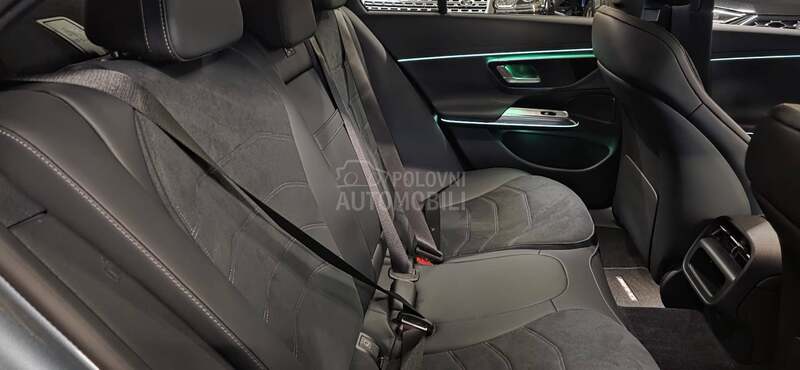 Mercedes Benz E 200 AMG