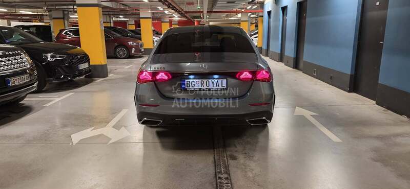 Mercedes Benz E 200 AMG