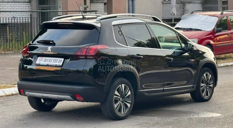 Peugeot 2008 1.5BLUEHDI/ALLURE