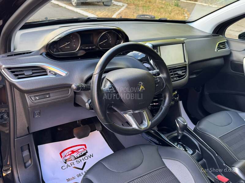 Peugeot 2008 1.5BLUEHDI/ALLURE
