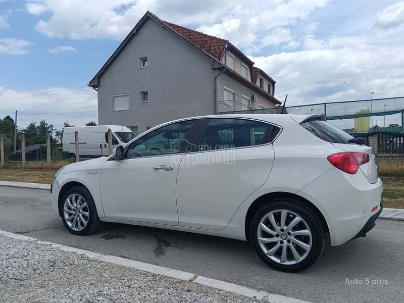 Alfa Romeo Giulietta 1.4 TNG