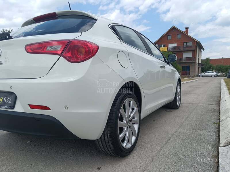 Alfa Romeo Giulietta 1.4 TNG