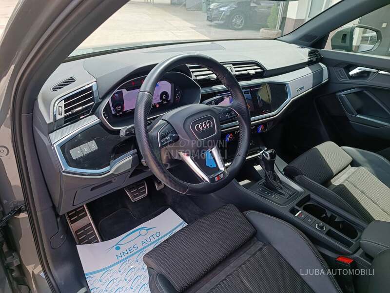 Audi Q3 35 TDI S line