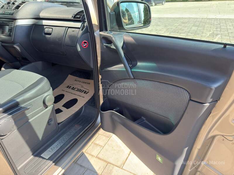 Mercedes Benz Viano 