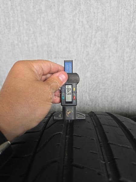 Pirelli 255/55 R19 Letnja