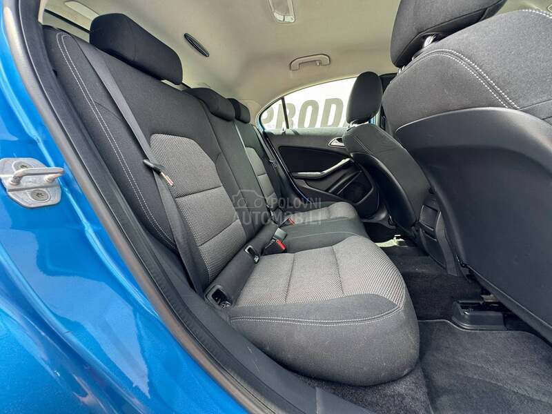 Mercedes Benz A 180 