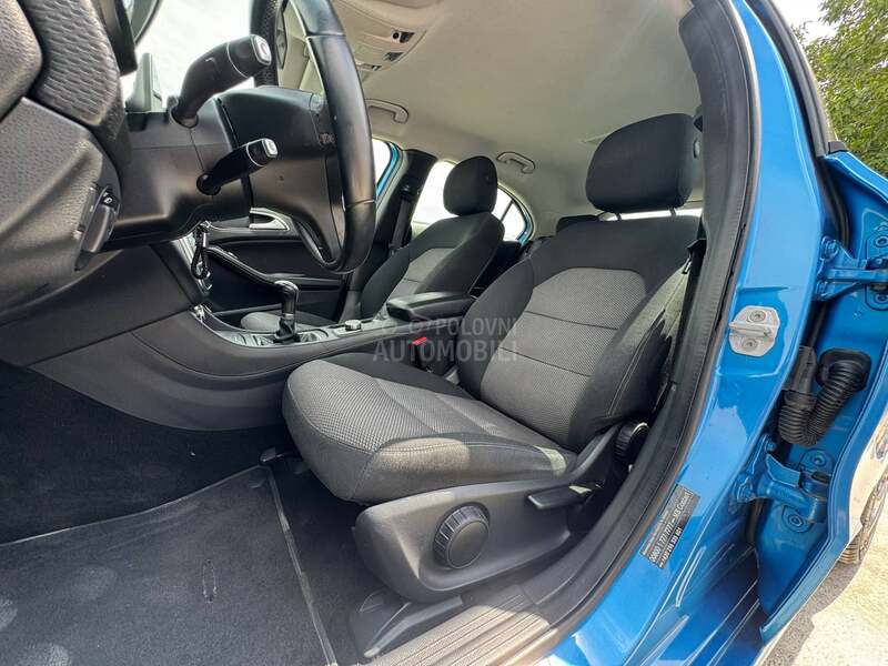 Mercedes Benz A 180 