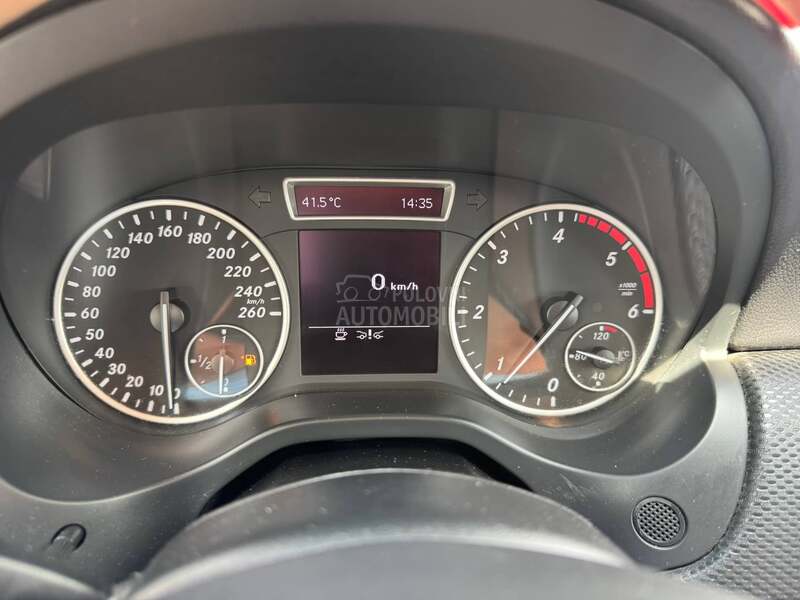 Mercedes Benz A 180 