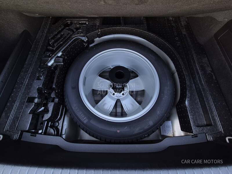 Volkswagen Passat B8 2.0 TDI ELEGANCE DSG