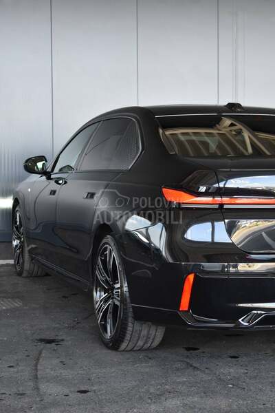 BMW 740 d xDrive M Paket