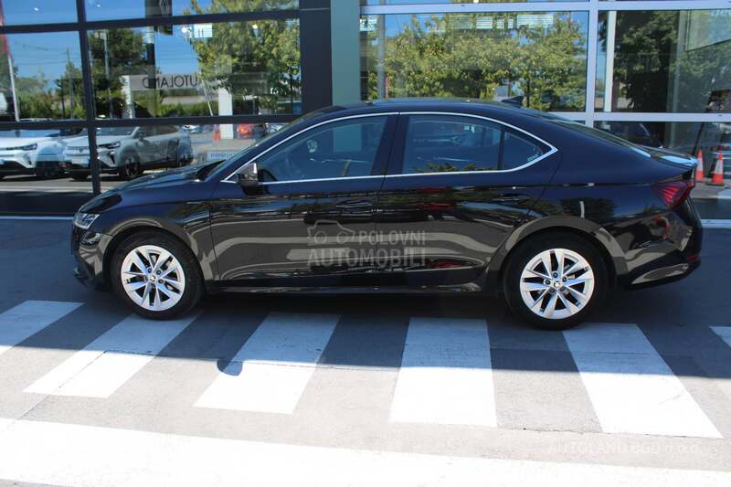 Škoda Octavia 1.5 TSI STYLE