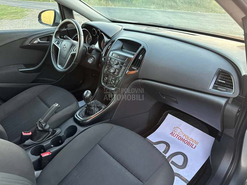 Opel Astra J 1.7CDTI