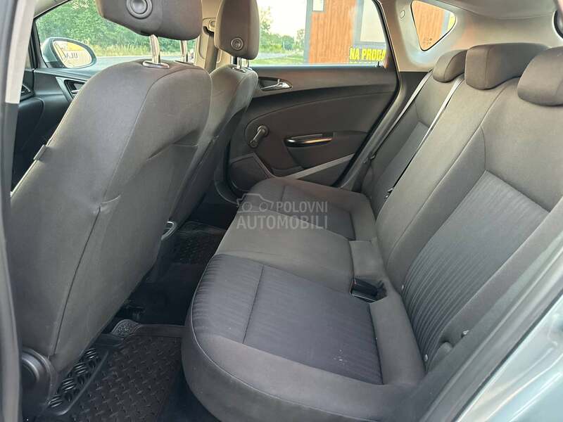 Opel Astra J 1.7CDTI