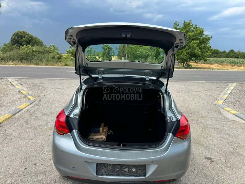Opel Astra J 1.7CDTI