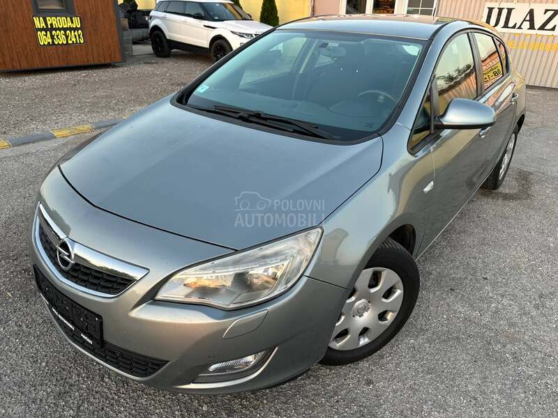 Opel Astra J 1.7CDTI