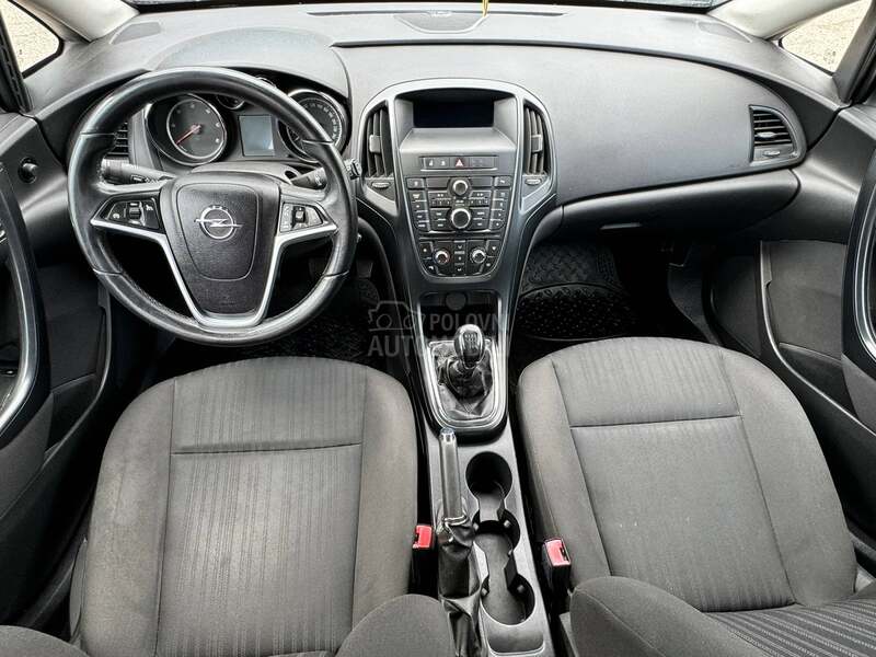 Opel Astra J 1.7CDTI
