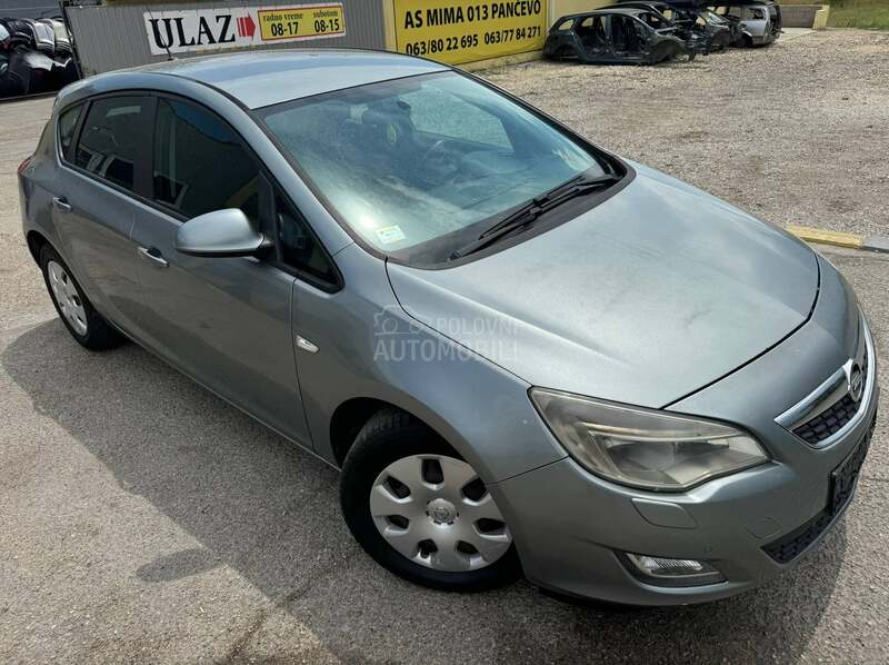 Opel Astra J 1.7CDTI