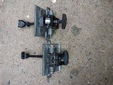 Granicnik vrata za Peugeot 308