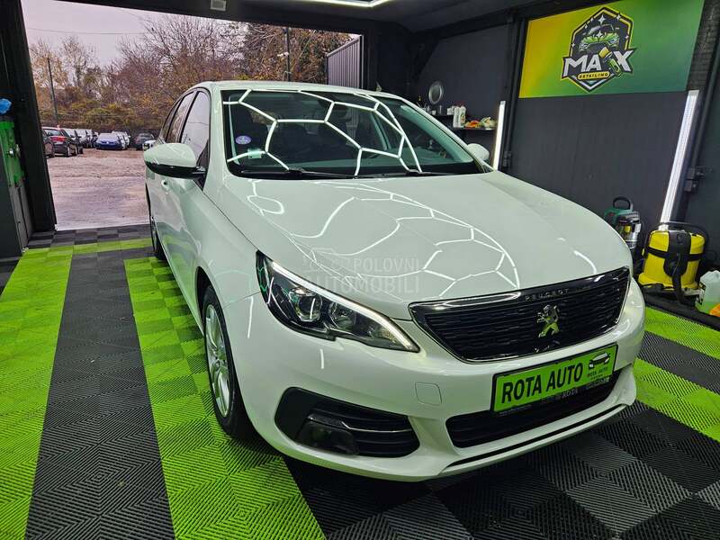 Peugeot 308 1.2B/VIRTUAL