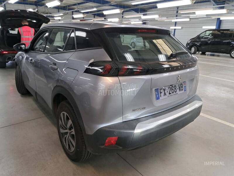 Peugeot 2008 1.2 B