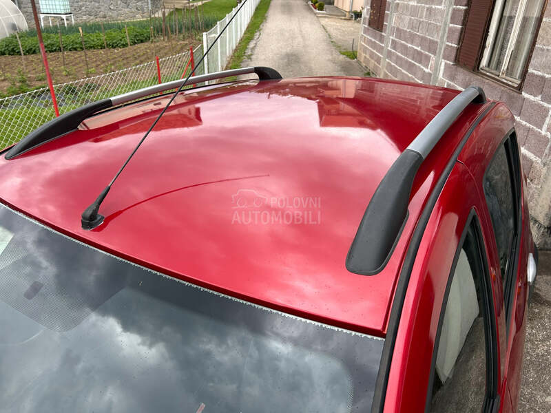 Dacia Stepway 1.6 VRH STANJE