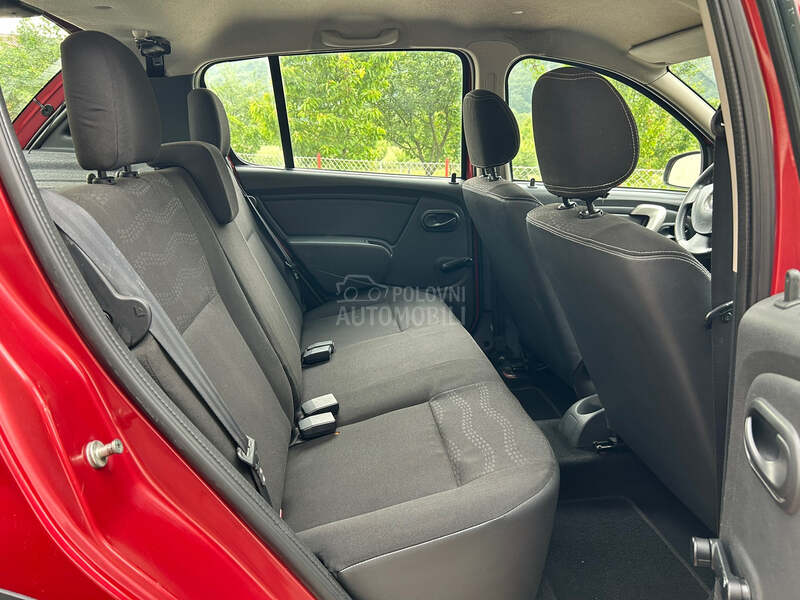 Dacia Stepway 1.6 VRH STANJE