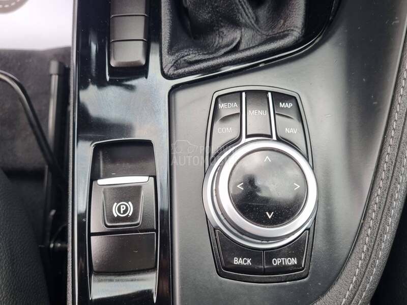 BMW X1 X Line