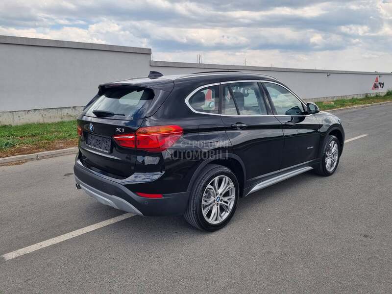 BMW X1 X Line