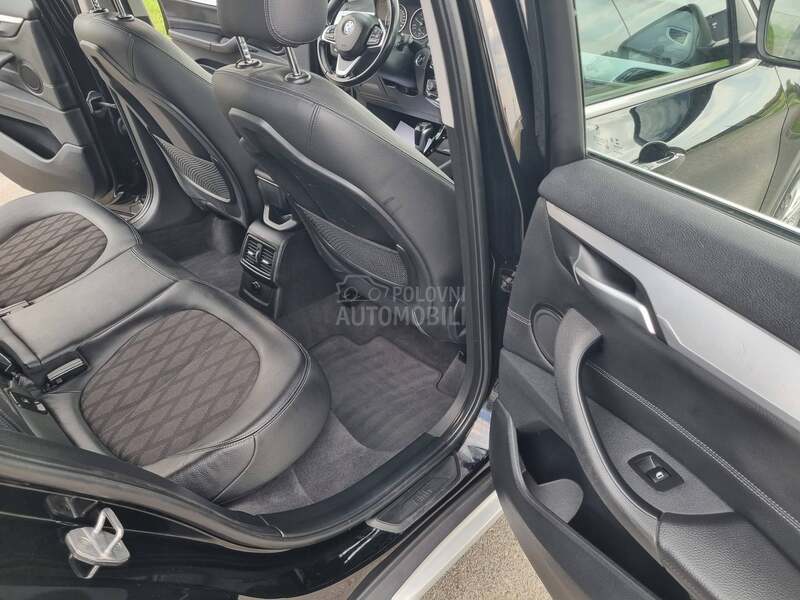 BMW X1 X Line