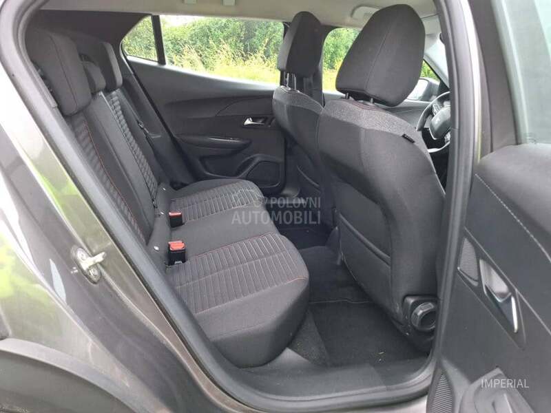 Peugeot 2008 1.2 B Autom