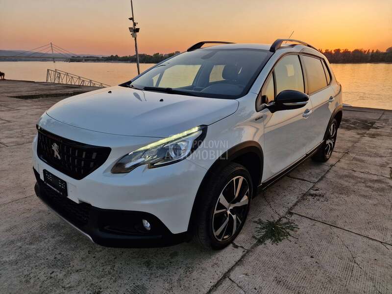 Peugeot 2008 Pure Tech GT LINE