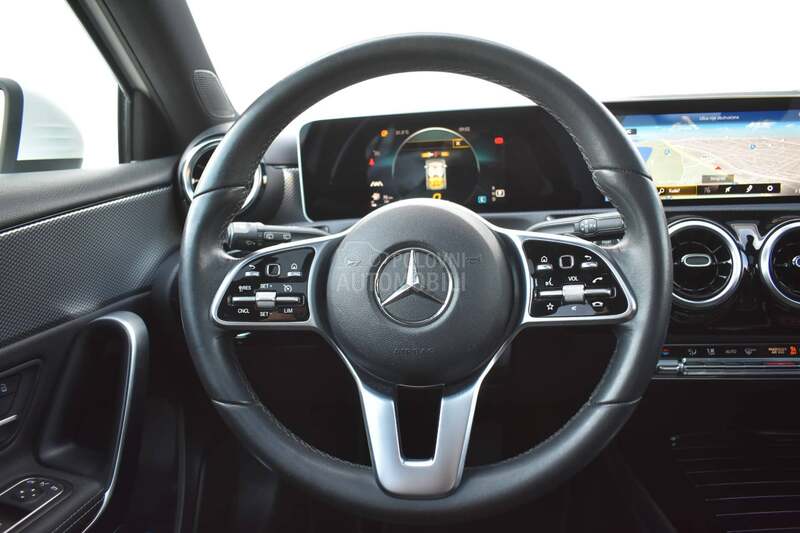 Mercedes Benz A 180 
