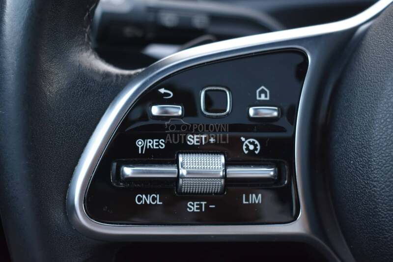 Mercedes Benz A 180 