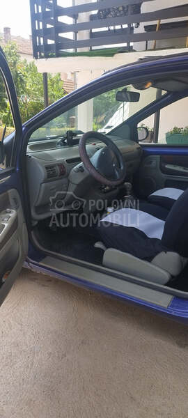 Renault Twingo 1