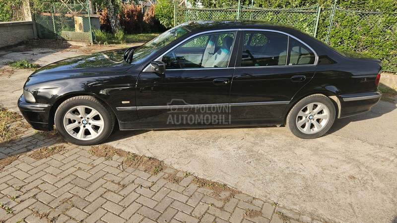 BMW 525 e 39